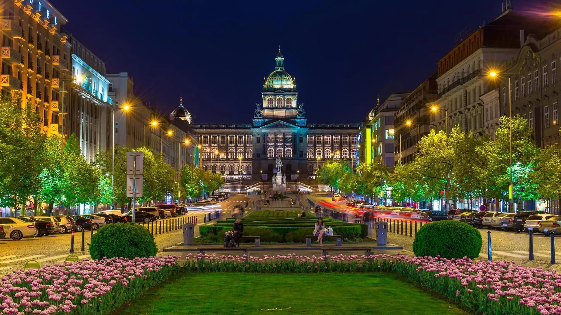 Brilliant Deluxe Suite Prag Daire